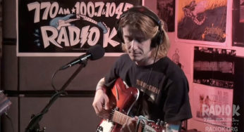 Christopher Owens hace un cover de los Jackson 5: "I'll Be There"