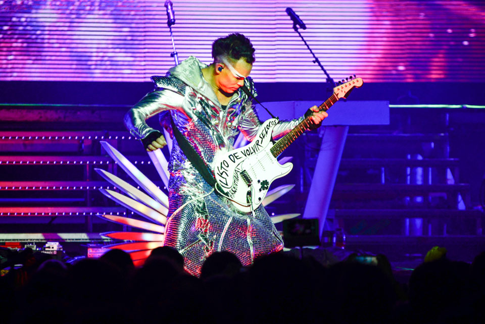 EmpireOfTheSun-LunaPark-05-11-2015-Damaris-Hidalgo-Indie-Hoy-14