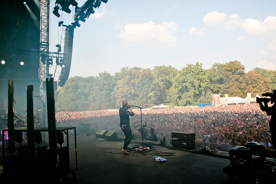 crowd_and_atmosphere_lollapalooza_berlin_2016_matias_altbach-815