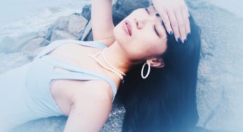 Disfrutá el nuevo video de Haien Qiu, la diva pop asiático-argentina:"Destellos"
