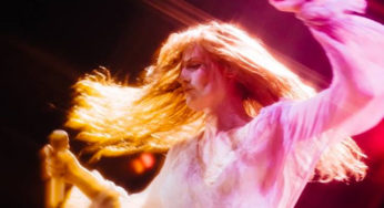 Florence + The Machine comparte dos nuevas canciones:"Moderation" y"Haunted House"