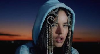 Rosalía estrena el impactante video de"De aquí no sales"