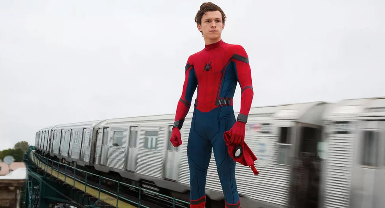 Tom Holland explica porque su versión de Spider-Man es más ingenua