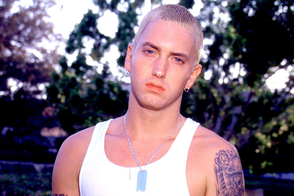 Eminem's Blonde Hair: A Look Back at His Iconic Hairstyles - wide 5