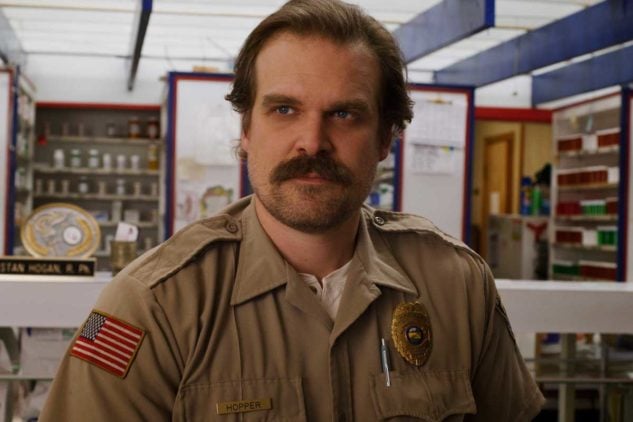 Hopper de Stranger Things
