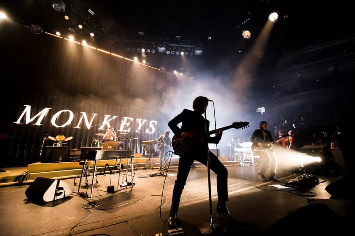 Arctic Monkeys en el Royal Albert Hall de Londres