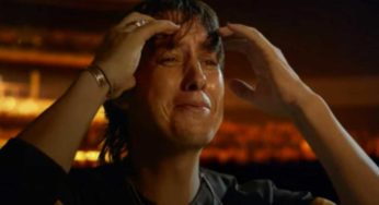 The Strokes juegan al béisbol contra robots en el video de"The Adults Are Talking"
