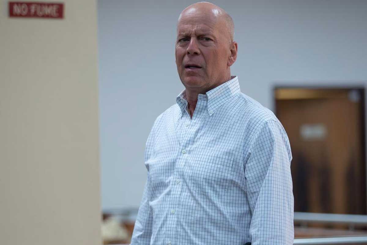 Bruce Willis en la película Trauma Center (2020)