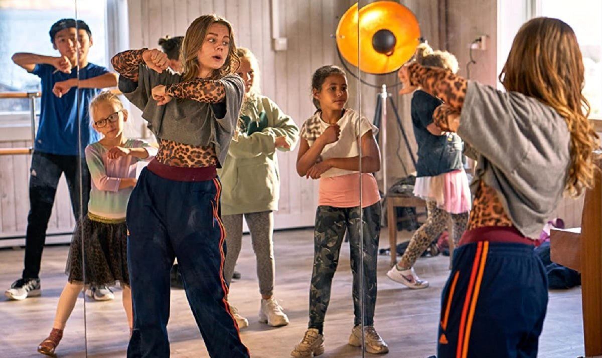 Dancing Queens.