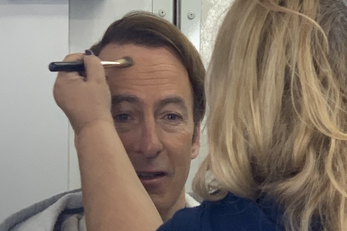 Bob Odenkirk vuelve al set de Better Call Saul.