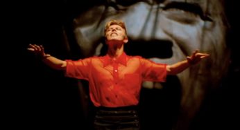 Crítica de Moonage Daydream: Un impactante homenaje a la altura de David Bowie