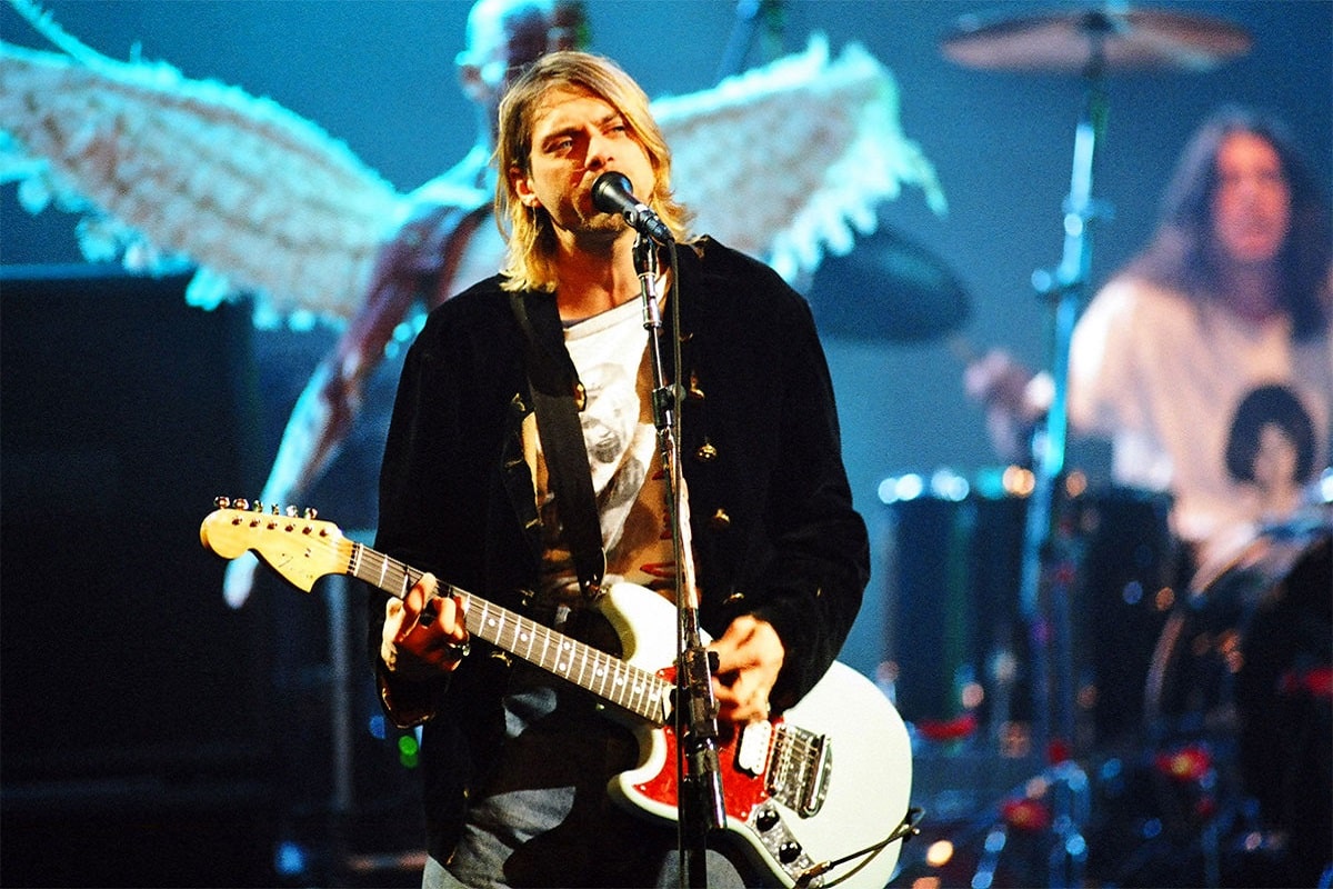 Kurt Cobain cantando
