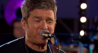 Noel Gallagher's High Flying Birds versiona un clásico de Joy Division