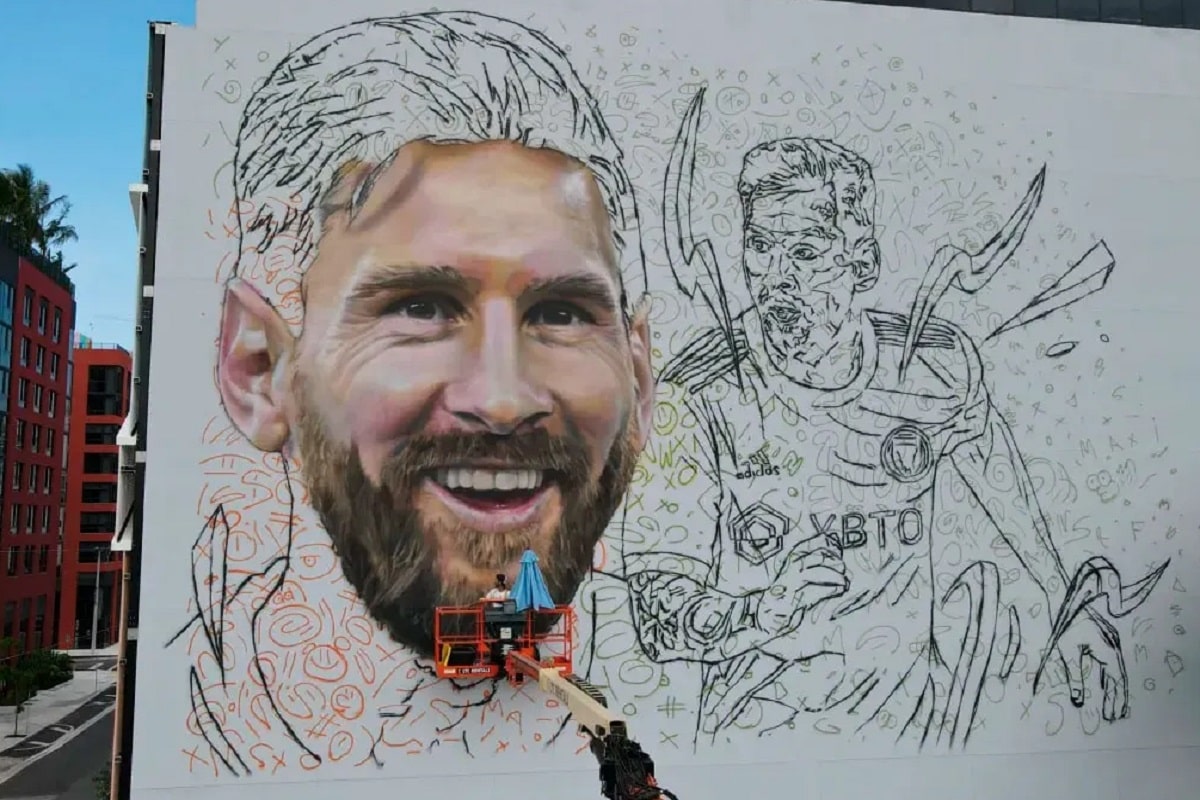 Mural en desarrollo de Lionel Messi