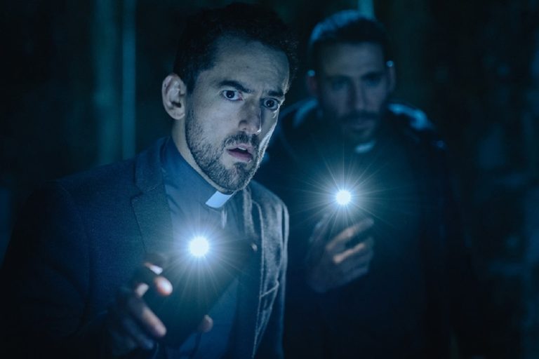 Luis Gerardo Méndez y Miguel Ángel Silvestre en Los enviados