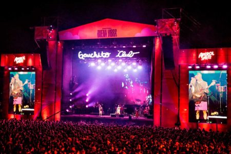 Gauchito Club en el escenario Aperol Spritz del Festival Buena Vibra 2024