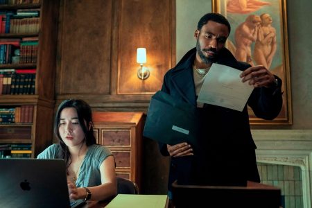 5 series y películas que están arrasando en Prime Video Maya Erskine y Donald Glover
