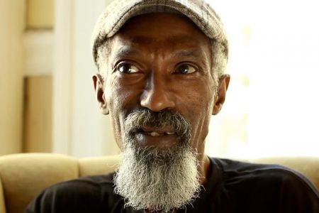 Moses: El documental sobre un músico que busca recuperar su vida y su carrera Moses