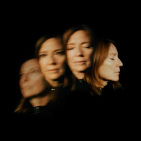 Arte de tapa de Lives Outgrown, el disco de Beth Gibbons.
