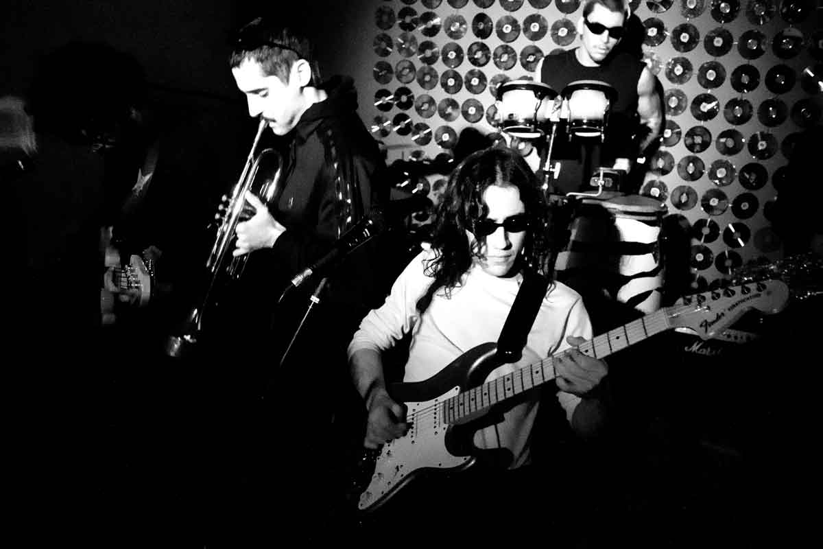 Vicente y Los Curiosos,