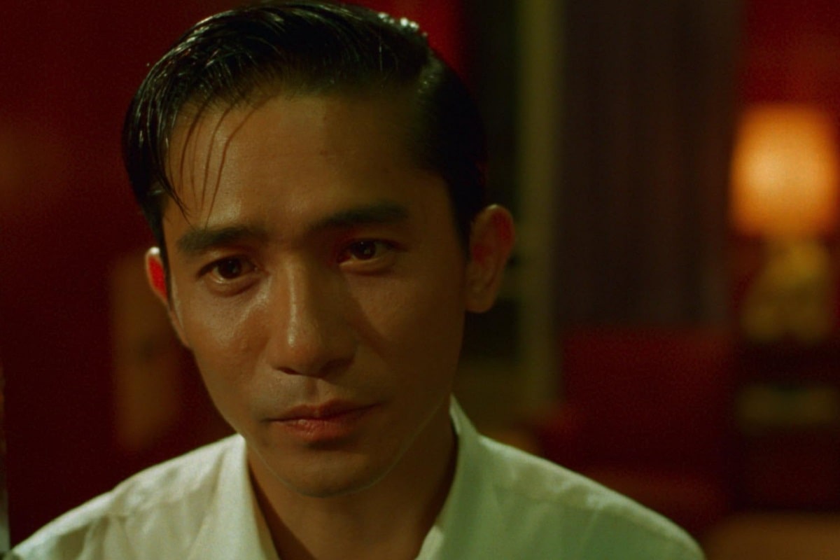 Tony Leung Chiu-wai en Con ánimos de amar (2000)