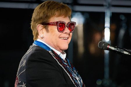 Este es el mejor disco de todos según Elton John: "Me deja maravillado" Elton John