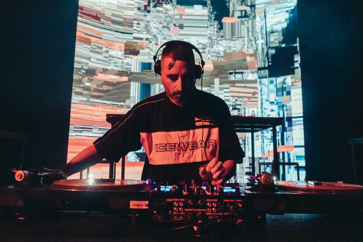 Bad Boy Orange en Mutek Argentina 2024.