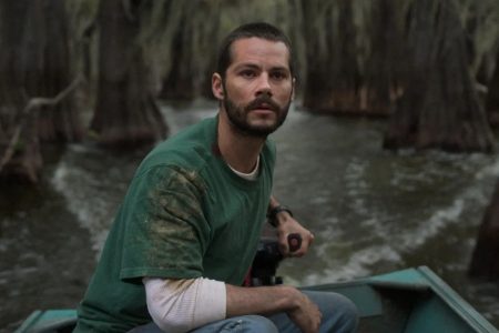 Qué ver en Max: 3 películas del 2024 que arrasan en vistas Dylan O'Brien en Los horrores de Caddo Lake