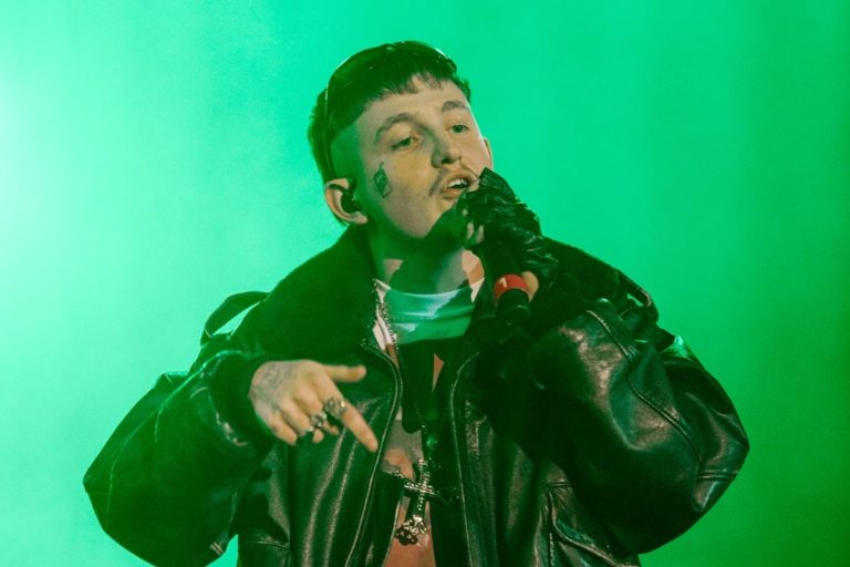 Dillom en Primavera Sound Buenos Aires 2023