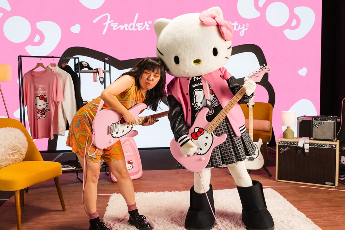 Fender x Hello Kitty