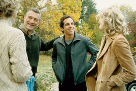 Robert De Niro, Blythe Danner, Teri Polo y Ben Stiller en La familia de mi novia (2000)