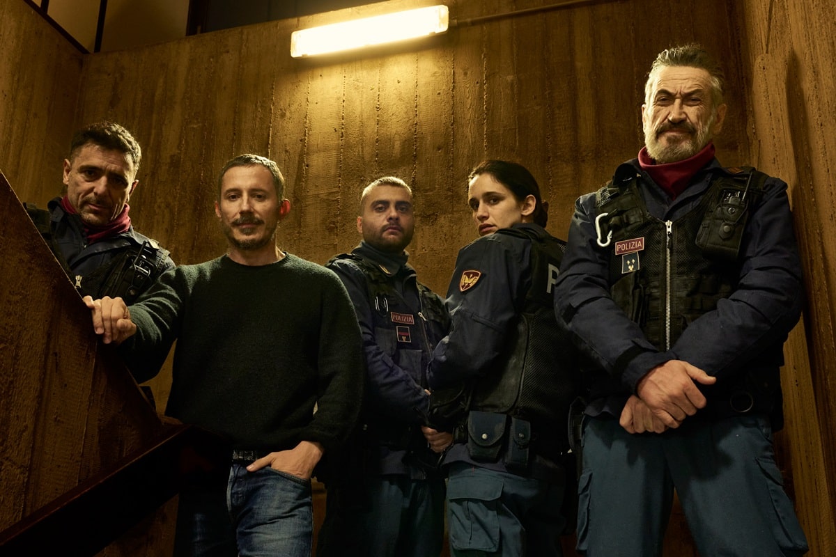 Desorden público (2025) es la nueva serie italiana de Netflix