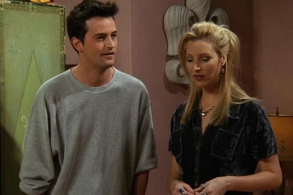 Matthew Perry y Lisa Kudrow en Friends