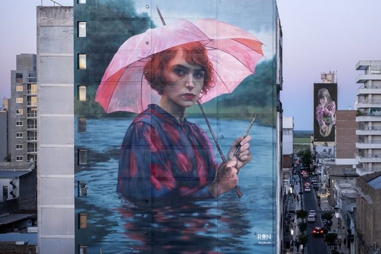 Mural"Crepúsculo" de Martín Ron