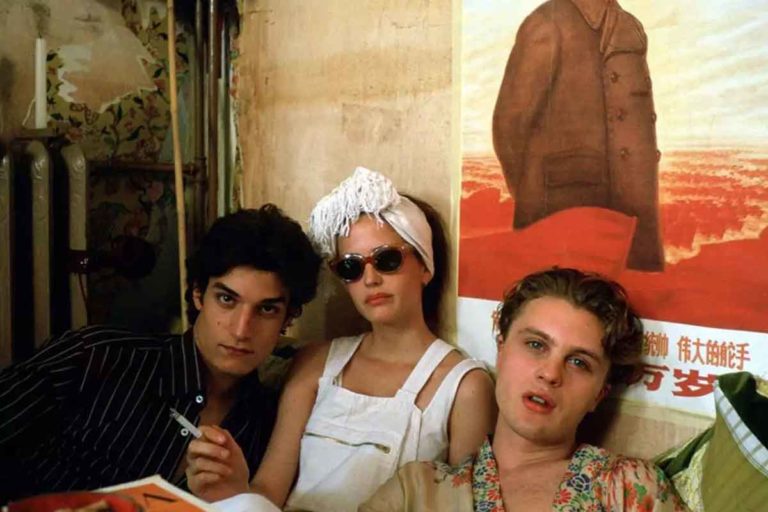 Louis Garrel, Eva Green y Michael Pitt en Los soñadores