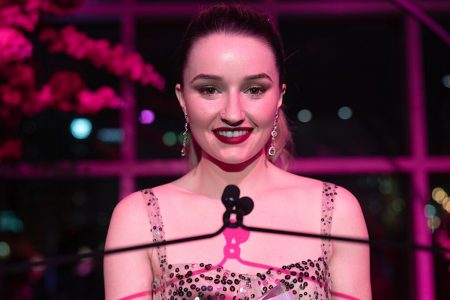 4 datos sobre Vinagre de manzana, la serie de Netflix basada en un polémico caso real Kaitlyn Dever en Vinagre de manzana