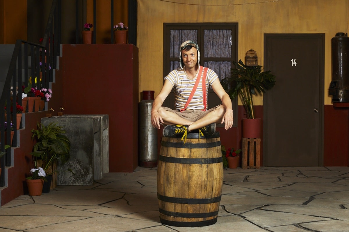 Pablo Cruz es Roberto Gómez Bolaños en la serie Chespirito: sin querer queriendo