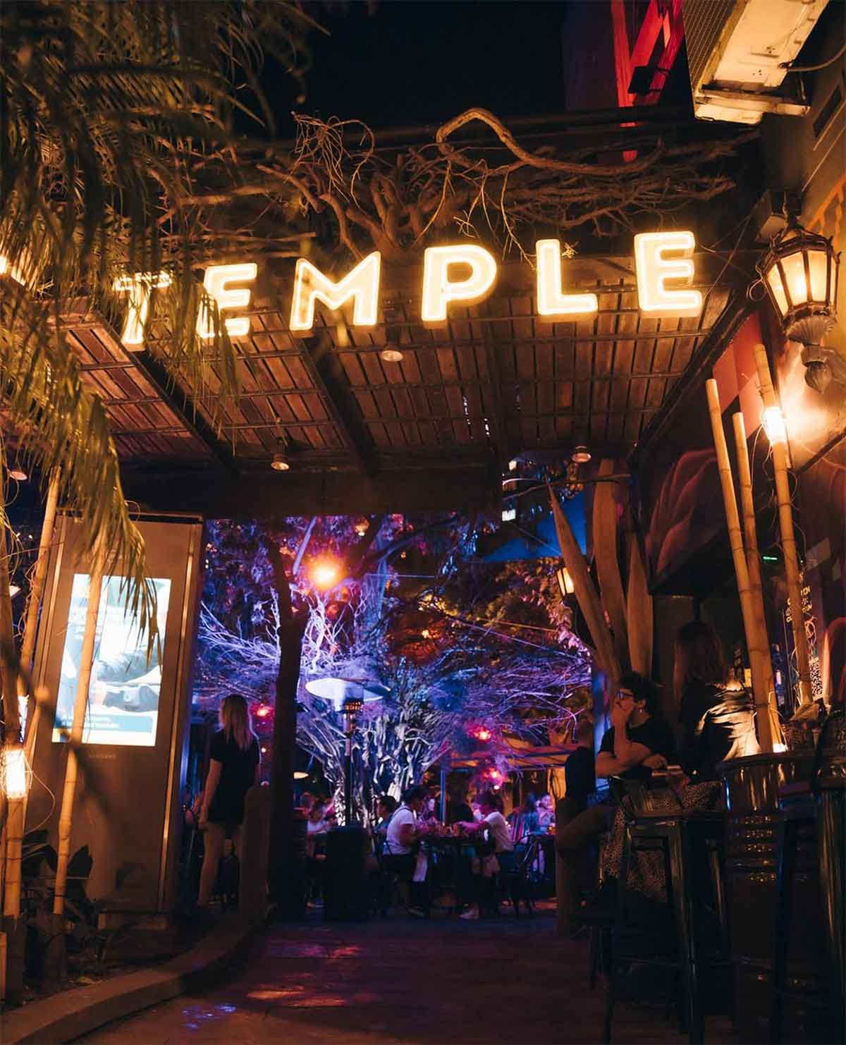Club Temple Paseo La Plaza