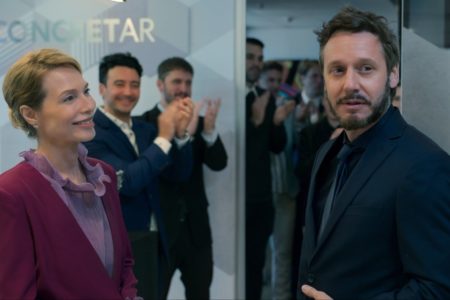 Gloria Carrá y Benjamín Vicuña en Corazón delator (2025)