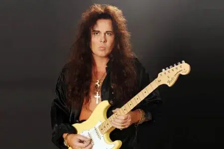 Yngwie Malmsteen lanza su propia línea de proteínas Yngwie Malmsteen lanza su propia línea de proteínas