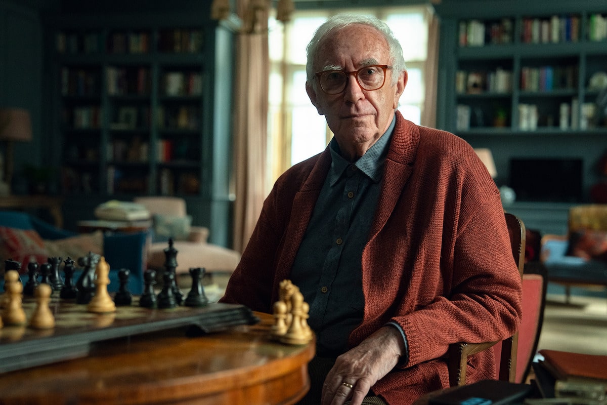 Jonathan Pryce
