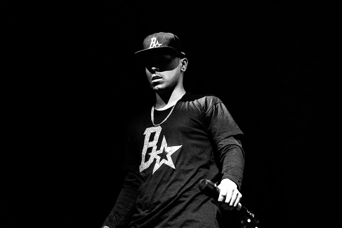 LIttle Boogie en vivo, blanco y negro