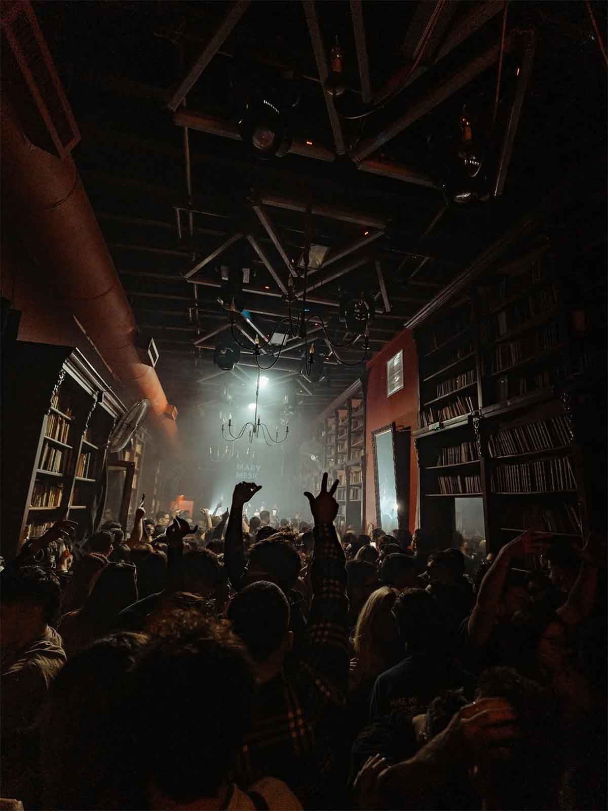 La Biblioteca