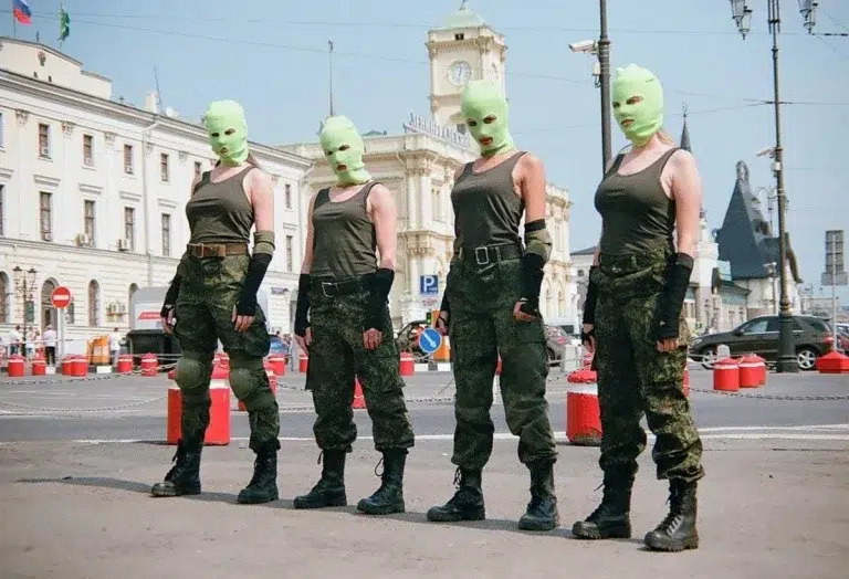 5 integrantes de las Pussy Riot fueron condenadas a prisión