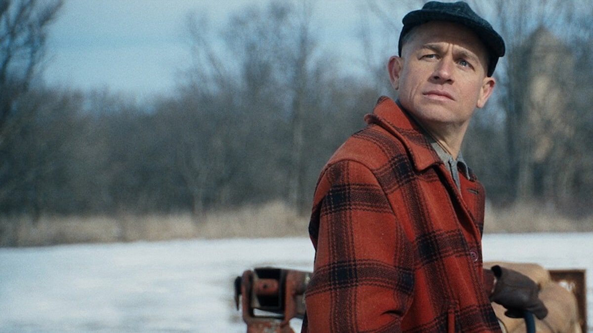Charlie Hunnam es Ed Gein