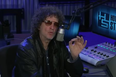 Howard Stern elige los 3 mejores riffs de guitarra de la historia Howard Stern elige los 3 mejores riffs de la historia