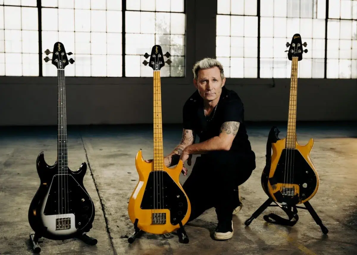 Mike Dirnt y Epiphone relanzan el mítico Grabber G-3, clave en el sonido de Green Day