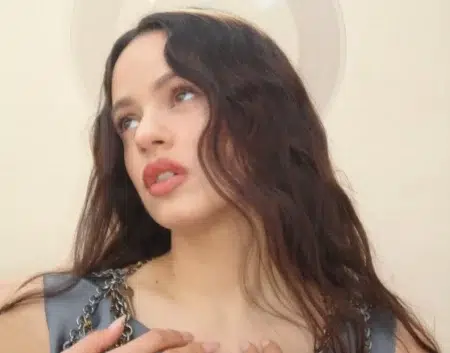 El Vaticano elogia el nuevo disco de Rosalía: "Trasciende lo musical" El Vaticano elogia el nuevo disco de Rosalía: "Trasciende lo musical"