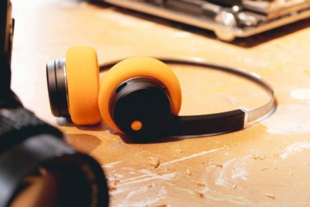 Los auriculares misteriosos que enloquecieron a la música urbana