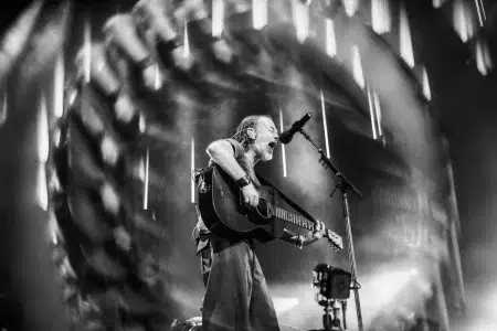 Radiohead suspende shows por una grave infección de Thom Yorke Radiohead suspende shows por una grave infección de Thom Yorke